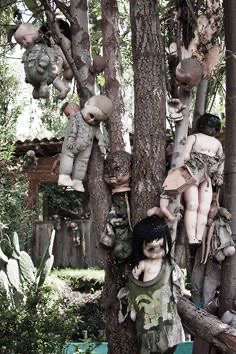 The Island of The Dolls